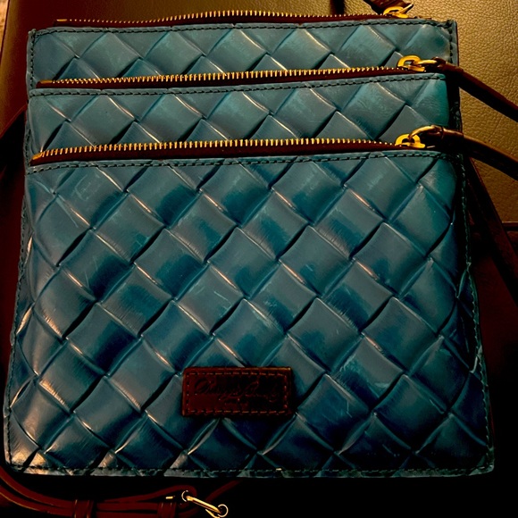 Dooney & Bourke Handbags - Dooney & Bourke Crossbody